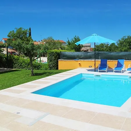 Family With Pool: Sveti Petar U Sumi Retreat Holiday home